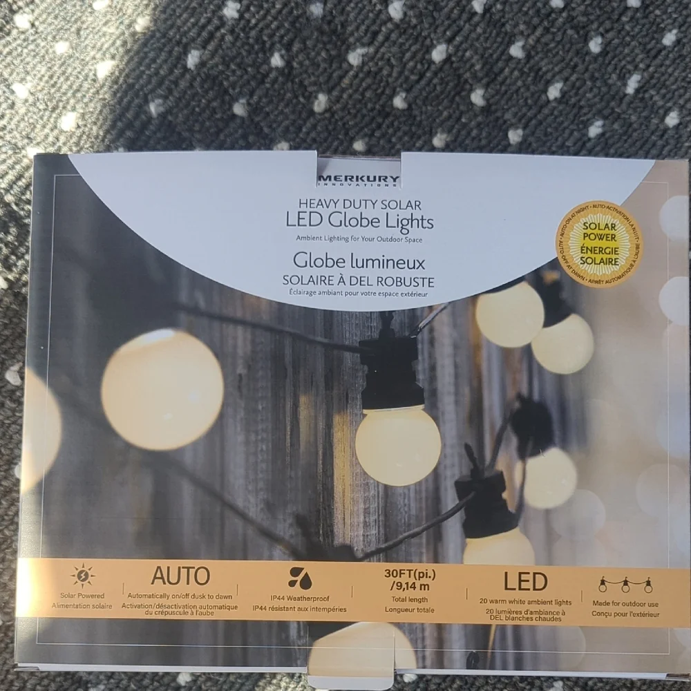 Mercury Heavy Duty Solar LED Globe String Lights - Warm White